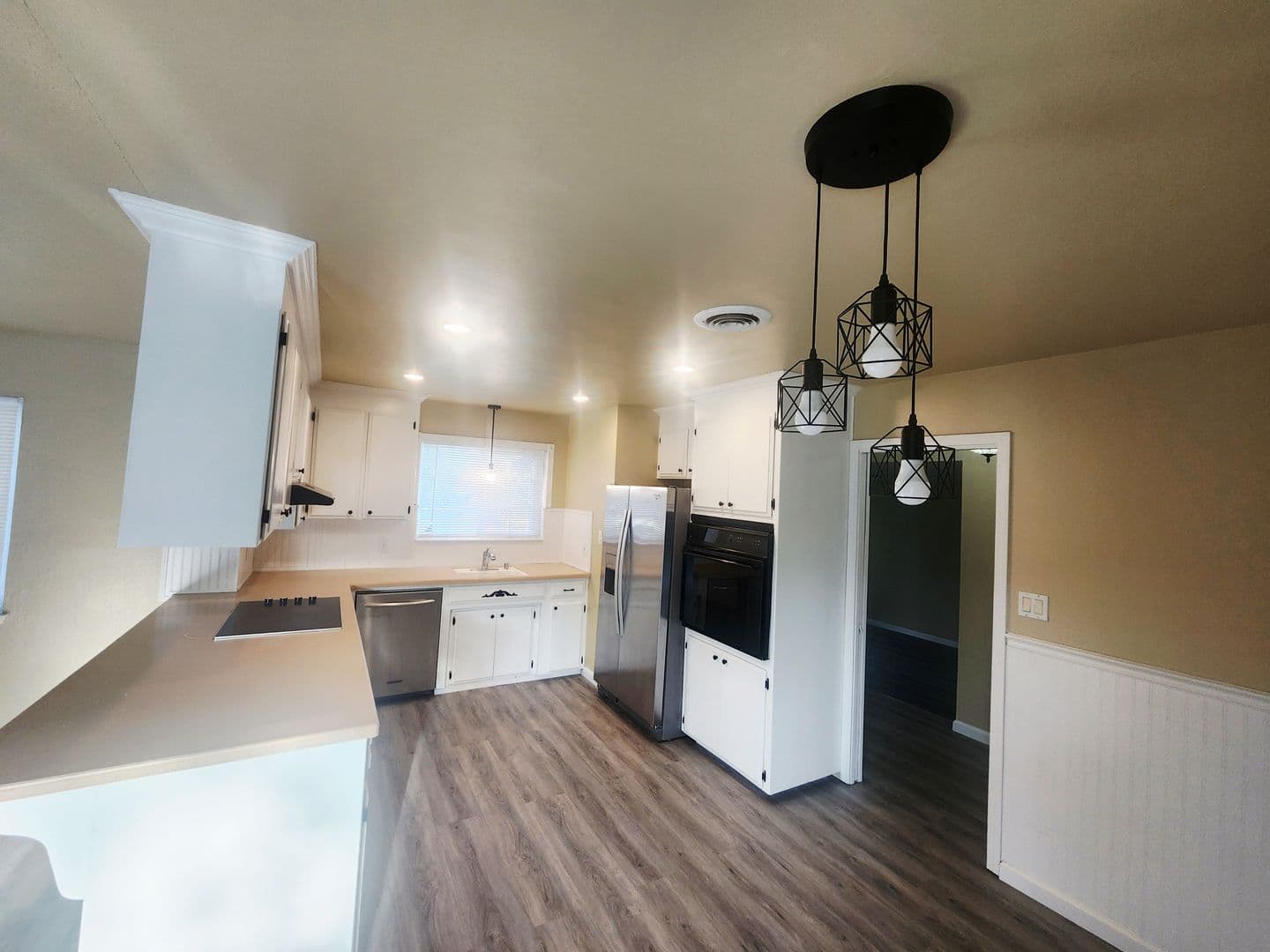 Carmichael House: 5274 Heritage Drive