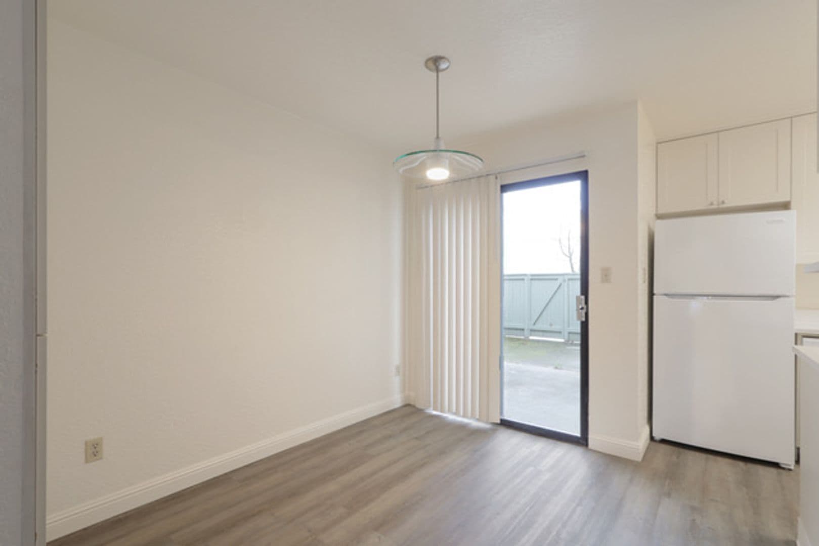 Davis Apartment: 2255 Sycamore Lane
