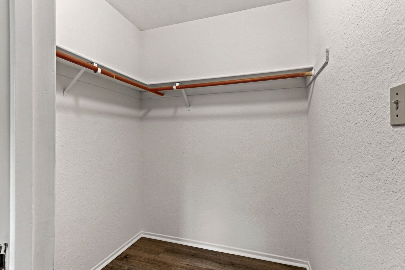 Davis Apartment: 2255 Sycamore Lane