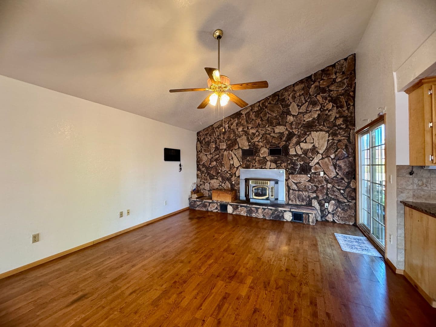 Cameron Park House: 2555 Westridge Drive