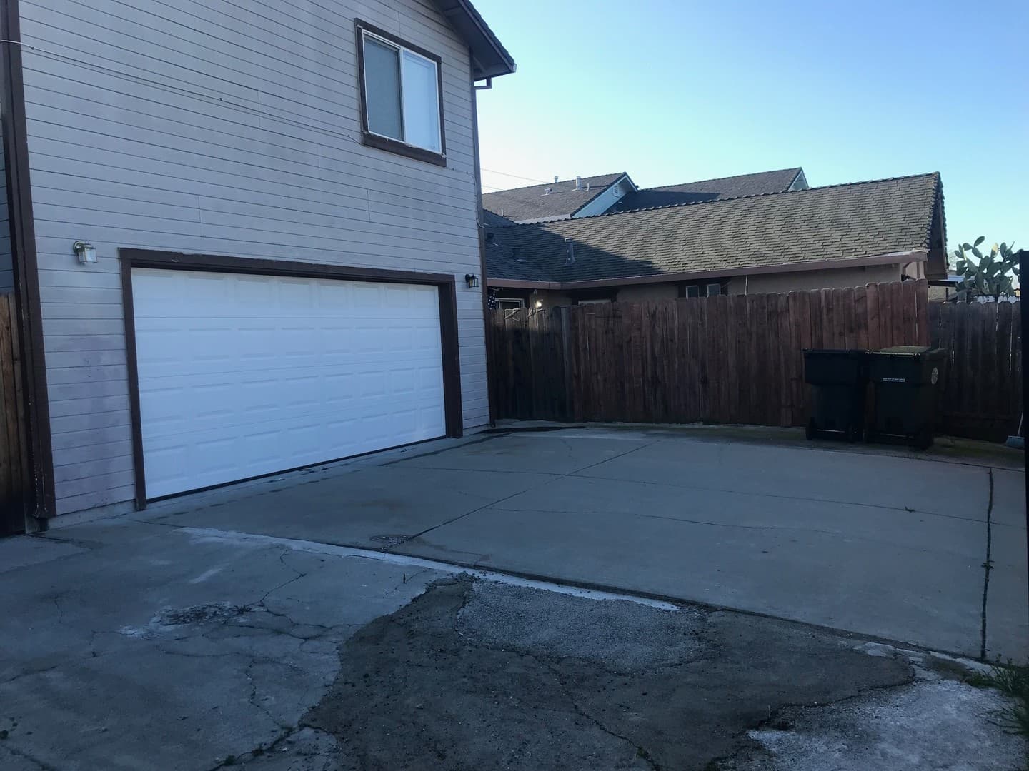 Sacramento House: 7546 24th Street