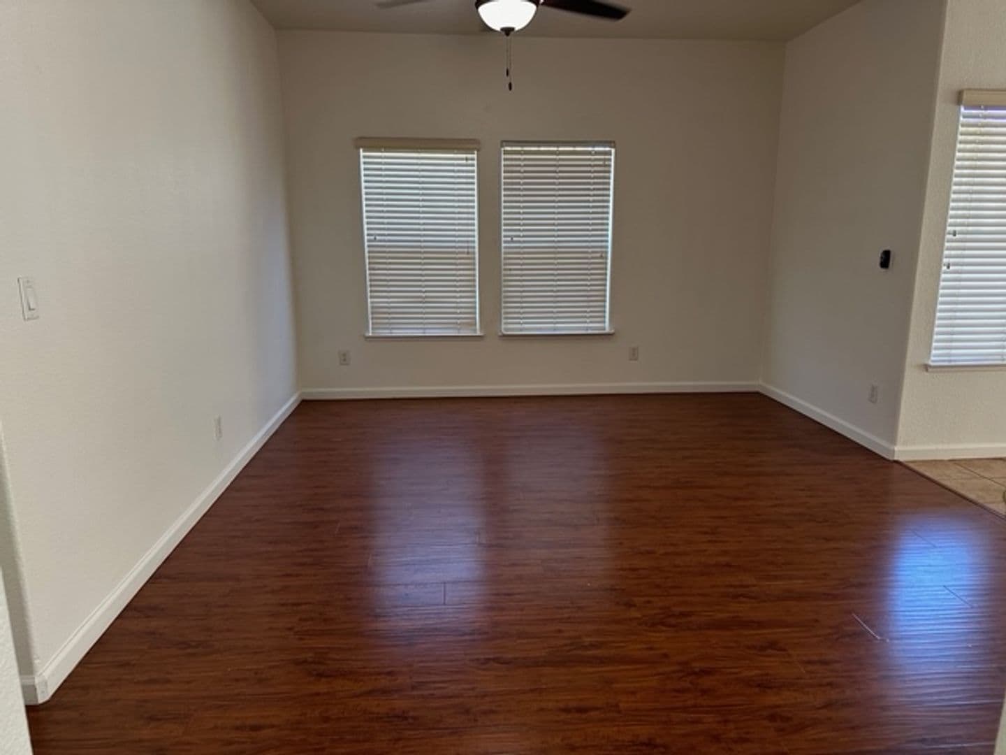Sacramento Condo: 3301 N Park Dr #3916