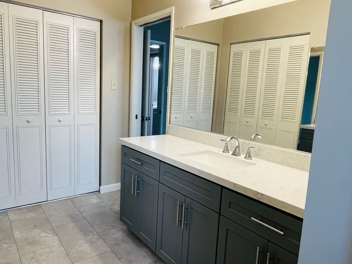 Elk Grove House: 9301 Mazatlan Way