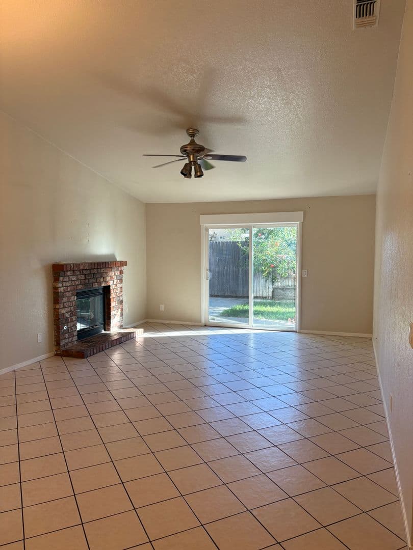 Woodland House: 1304 Tyler Court