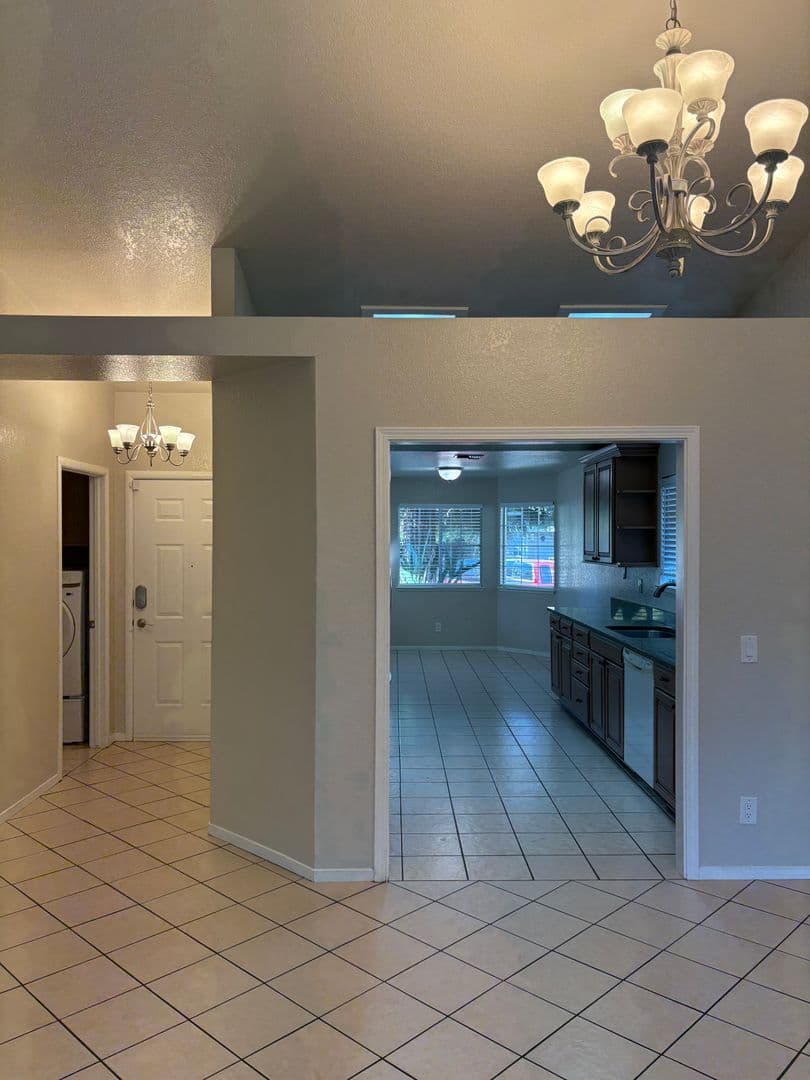 Woodland House: 1304 Tyler Court