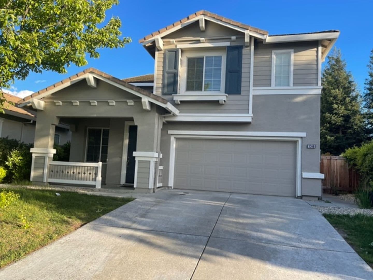 Sacramento House: 3368 Colchester Avenue