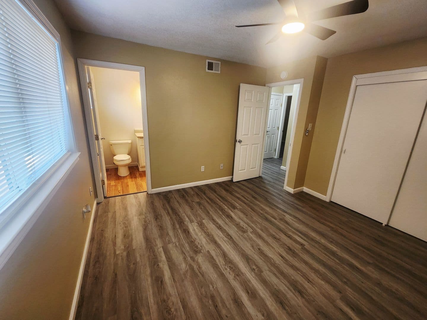 Carmichael House: 5274 Heritage Drive