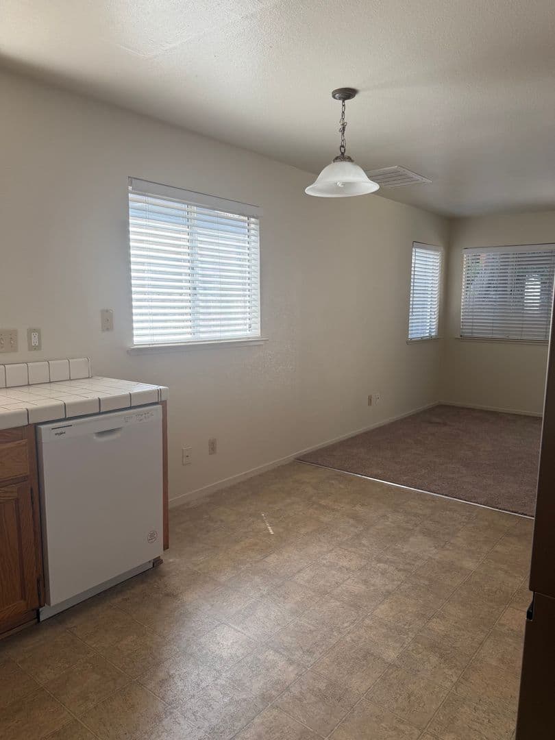 Antelope House: 8317 Bramble Bush Circle