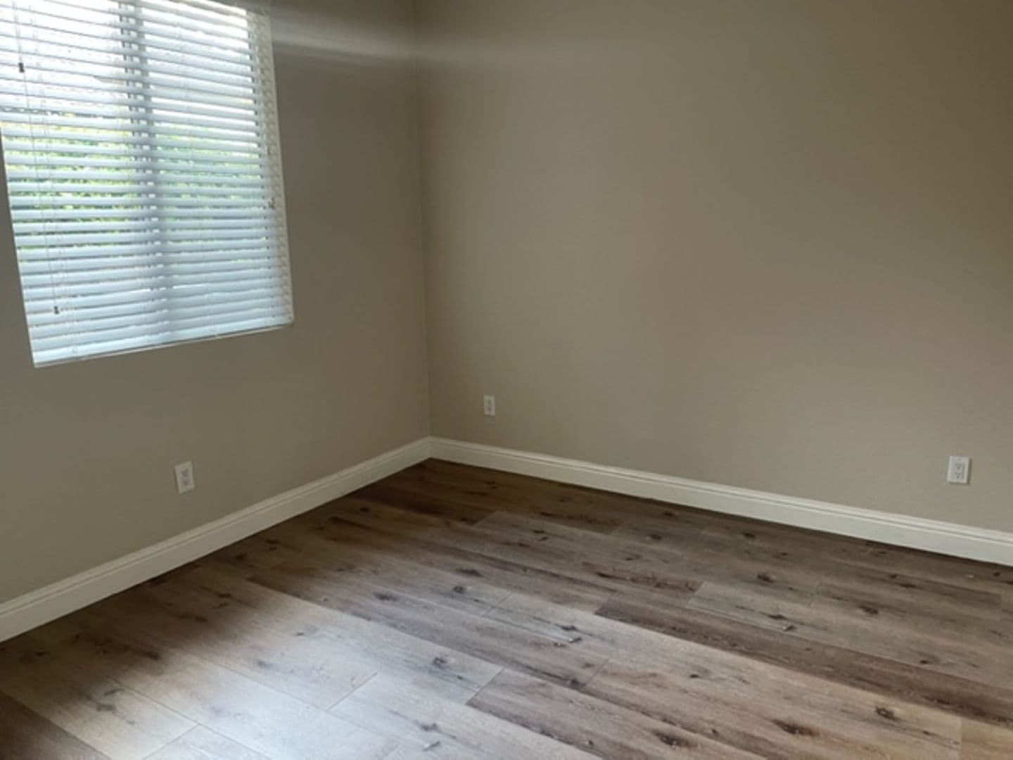 Sacramento House: 3368 Colchester Avenue