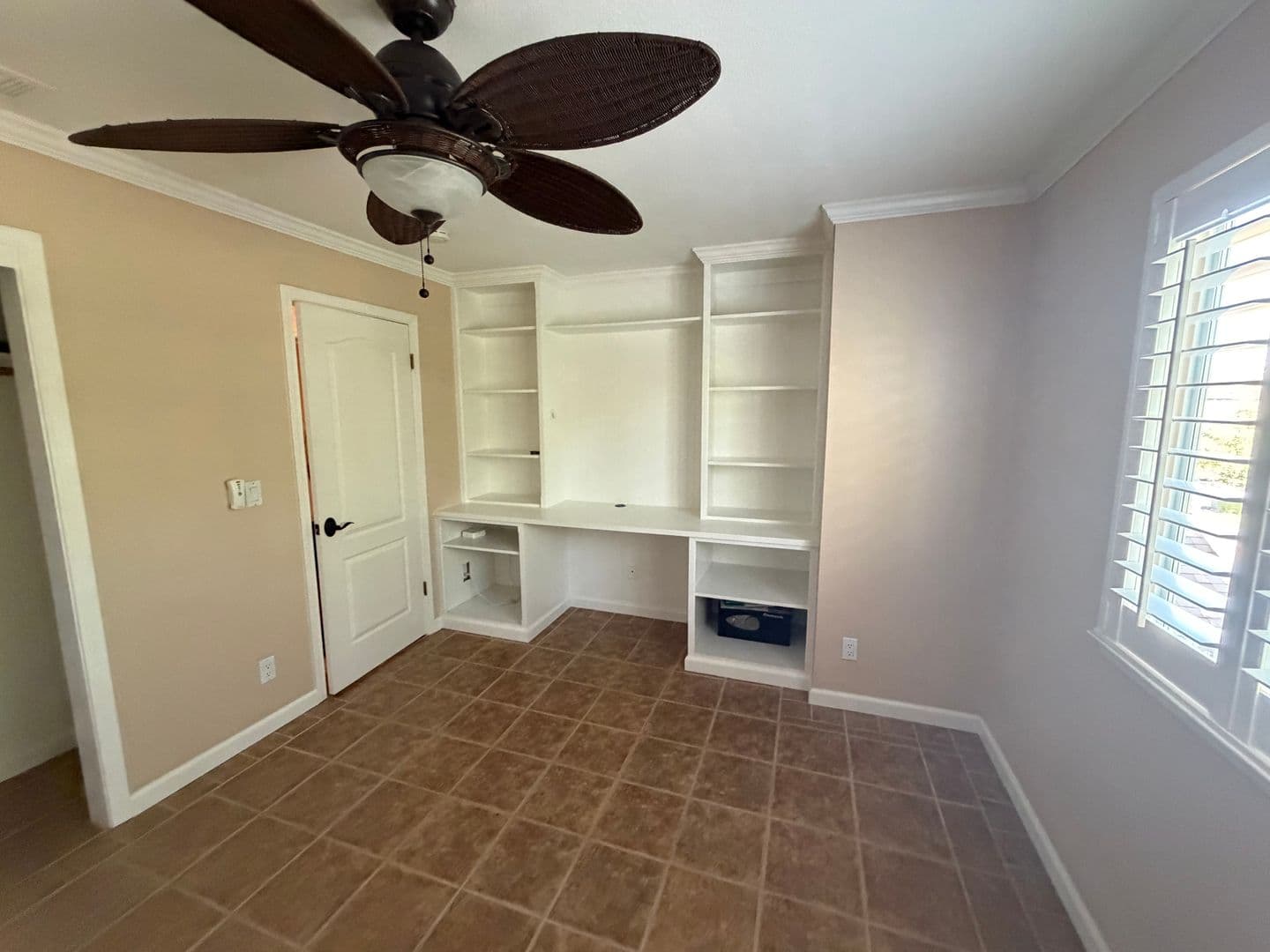 Davis Townhome: 3127 Woods Circle