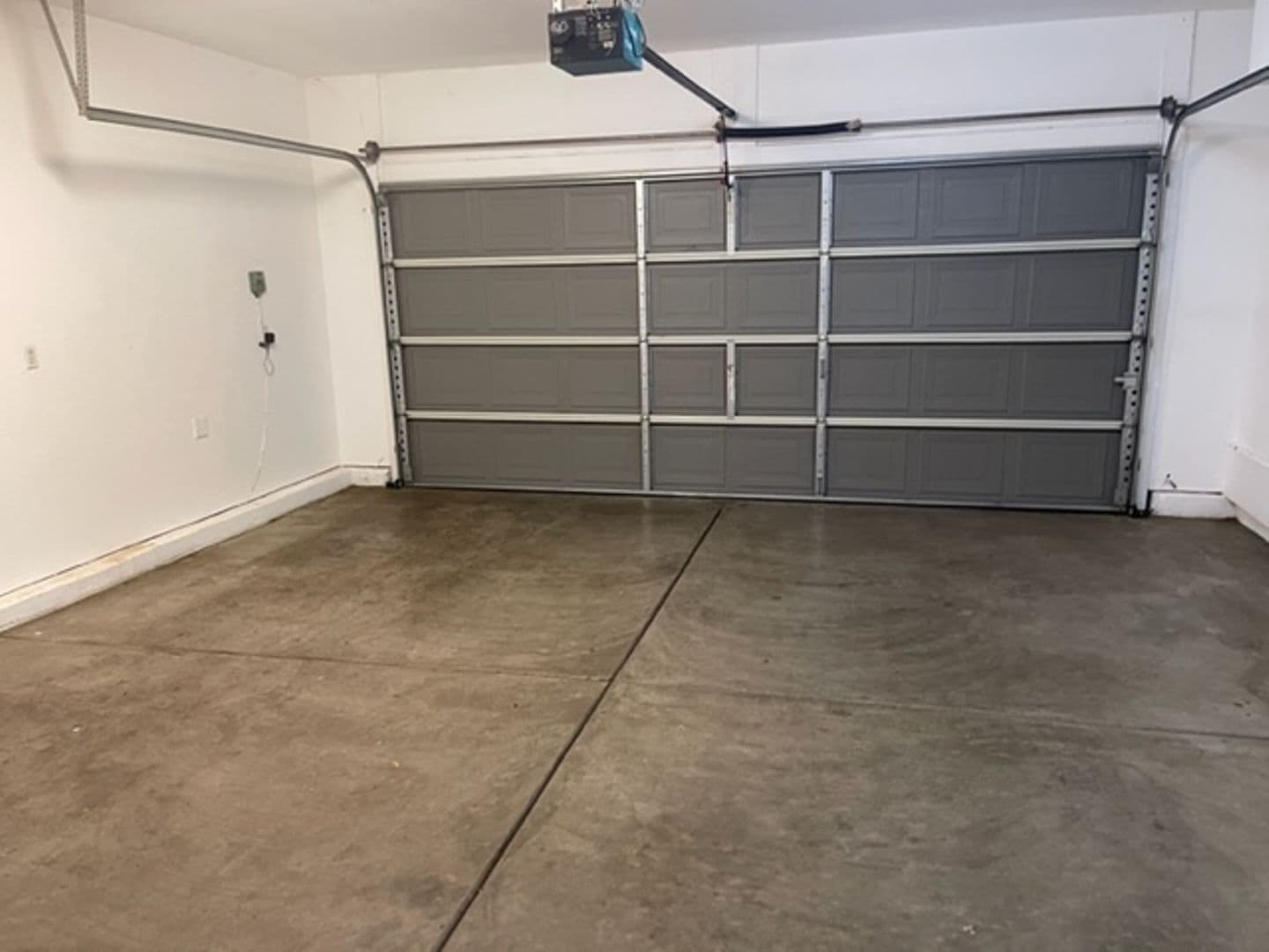Sacramento House: 3368 Colchester Avenue