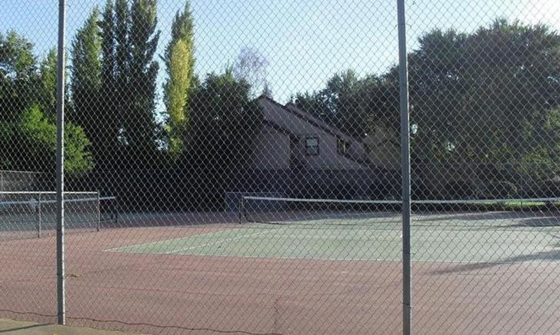 W.Sacramento Townhome: 136 Touchstone Place