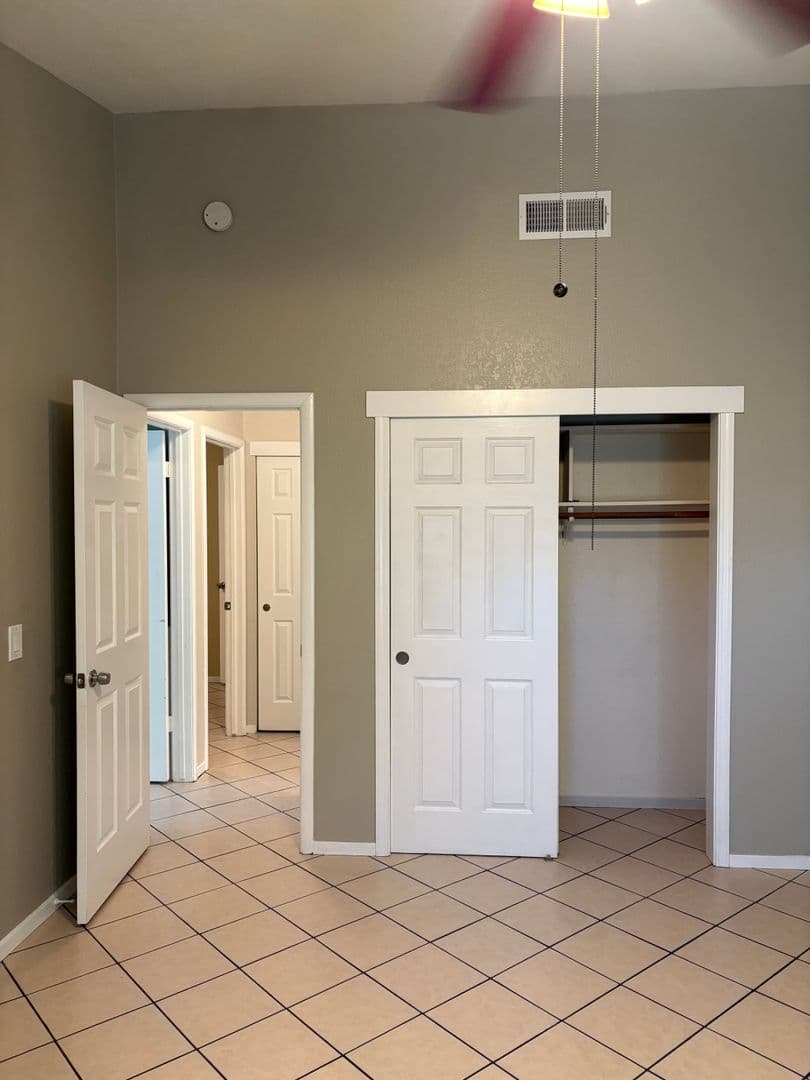 Woodland House: 1304 Tyler Court