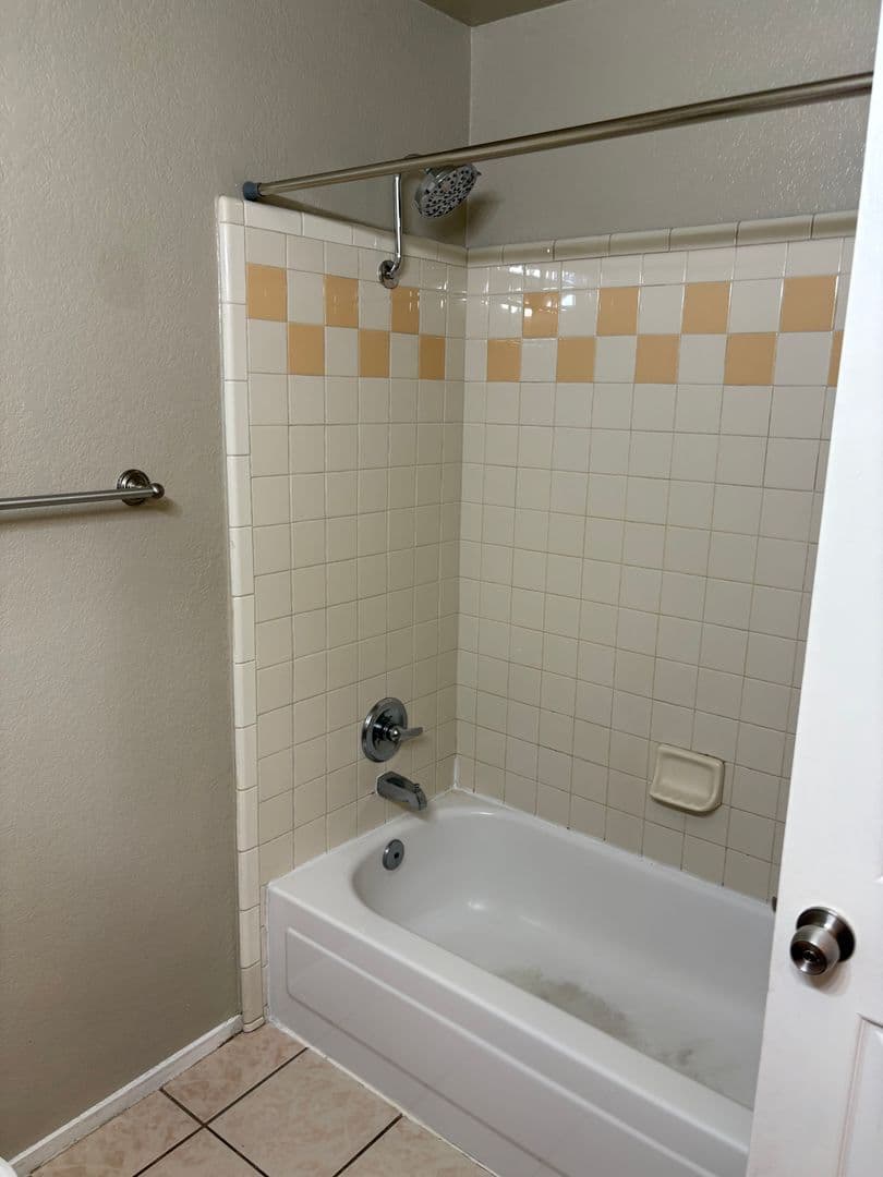 Woodland House: 1304 Tyler Court