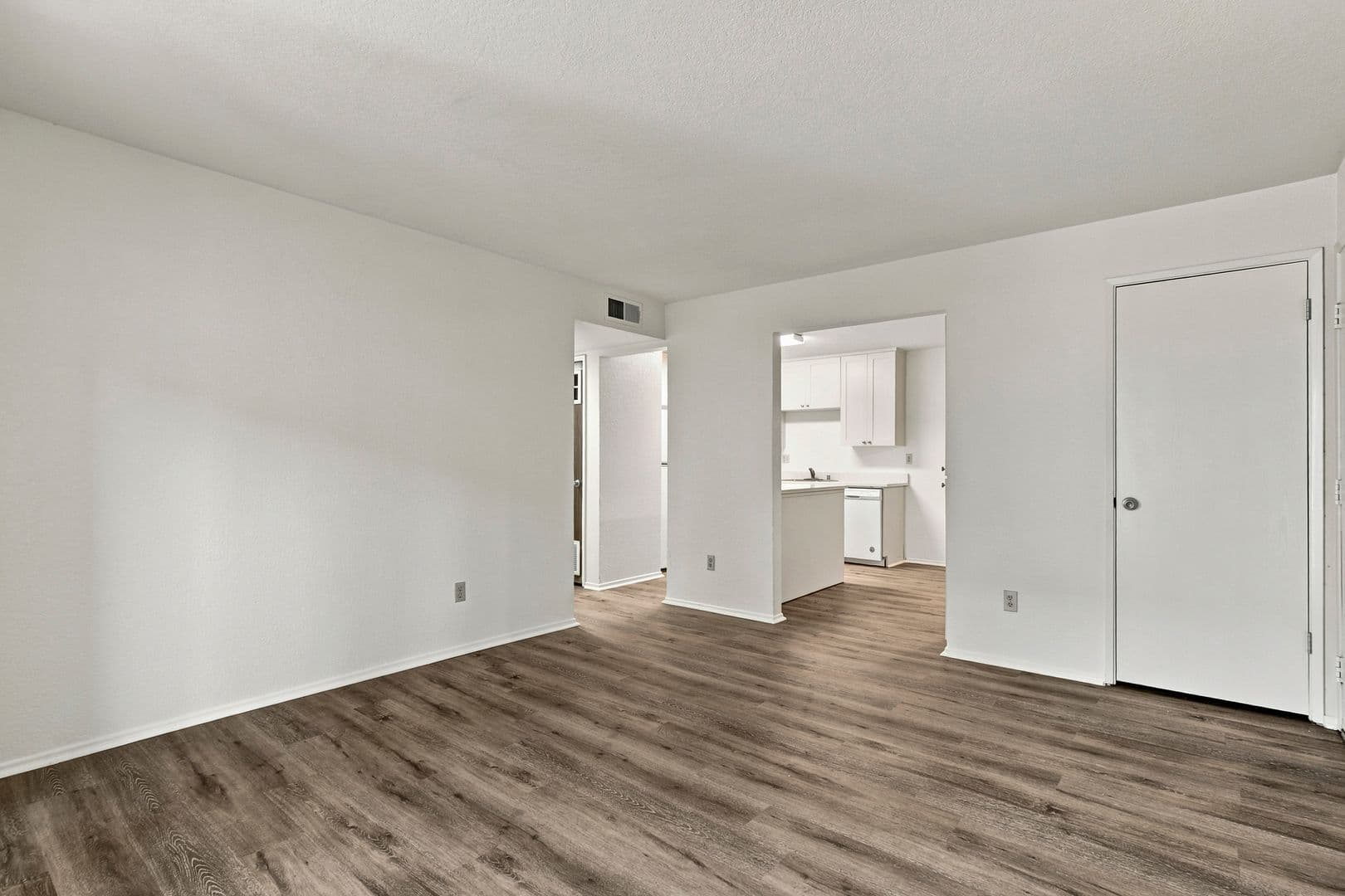 Davis Apartment: 2255 Sycamore Lane