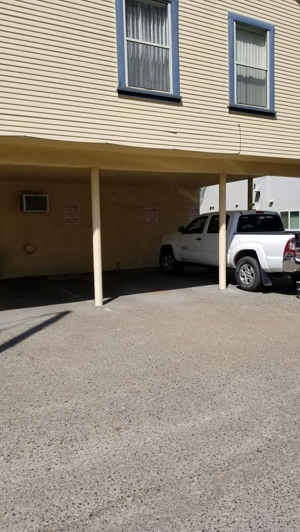 Davis Condo: 214 A Street