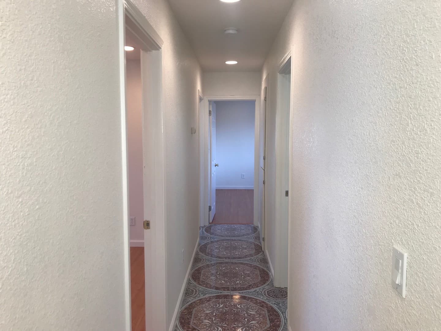 Sacramento House: 7546 24th Street
