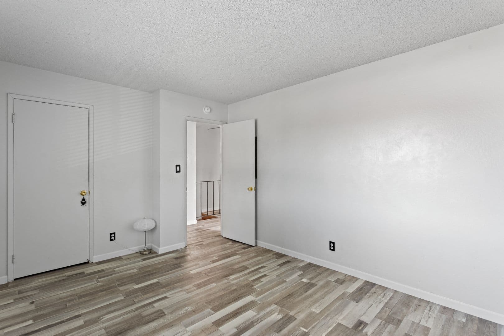 Sacramento House: 5642 Madison Avenue, #3