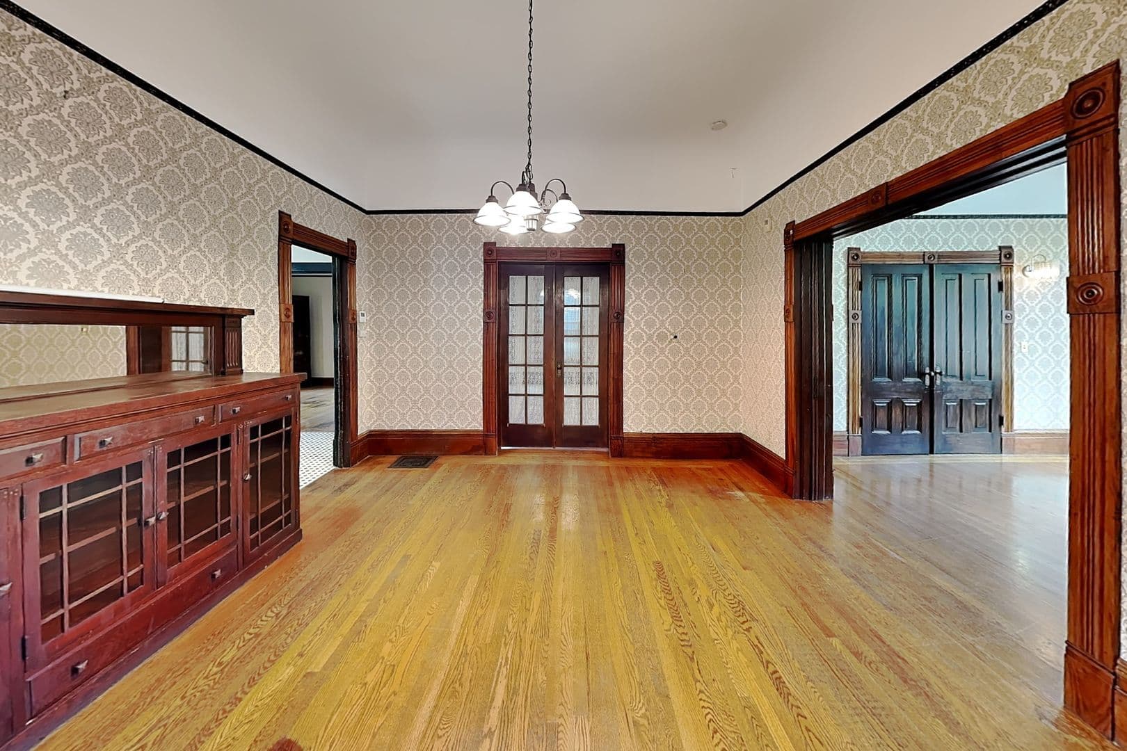 Sacramento Apartment: 2626 J Street