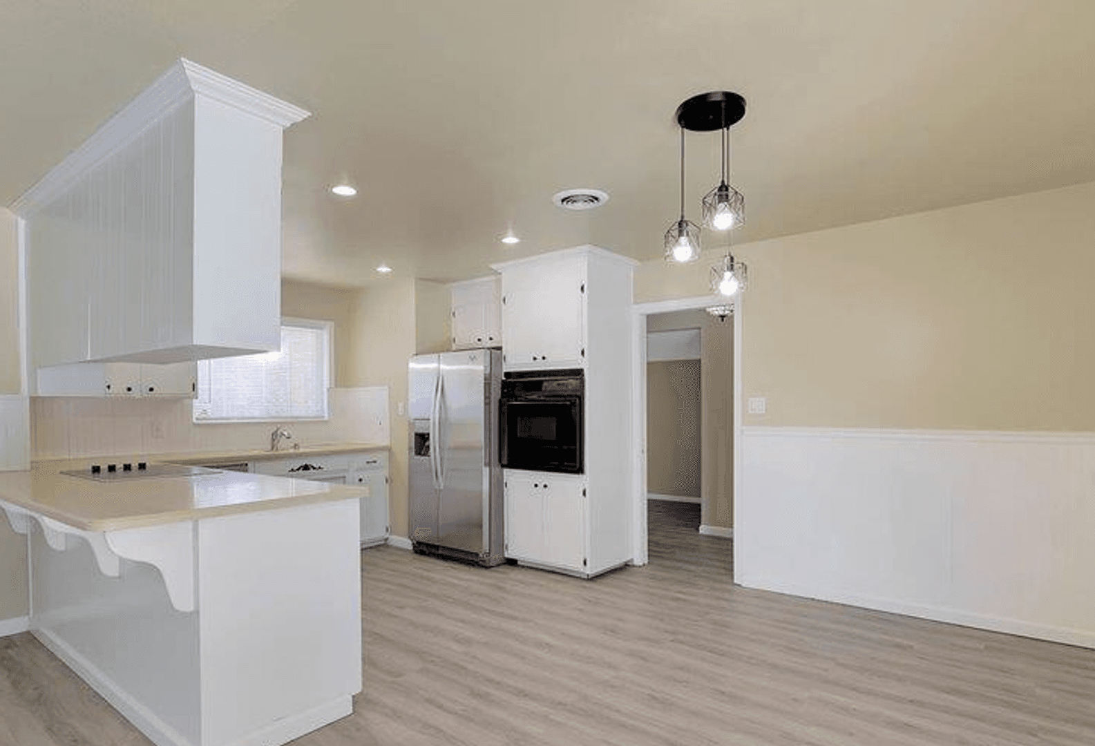 Carmichael House: 5274 Heritage Drive