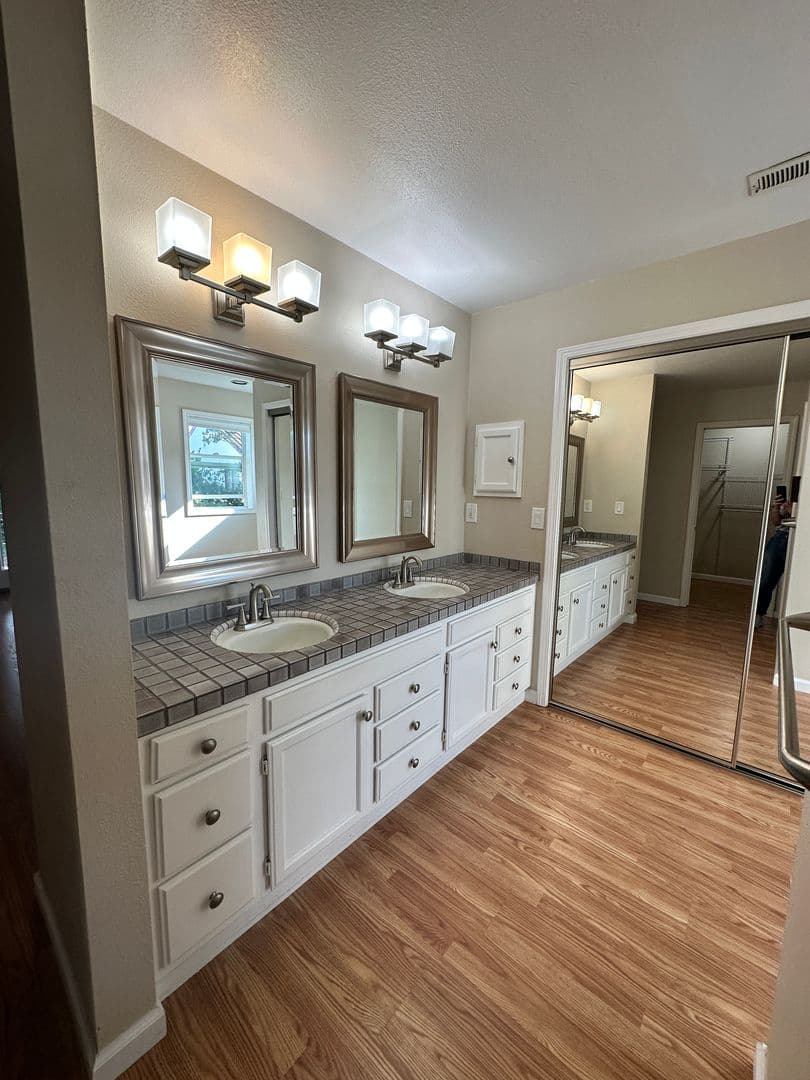 Sacramento House: 3636 Folsom Blvd.