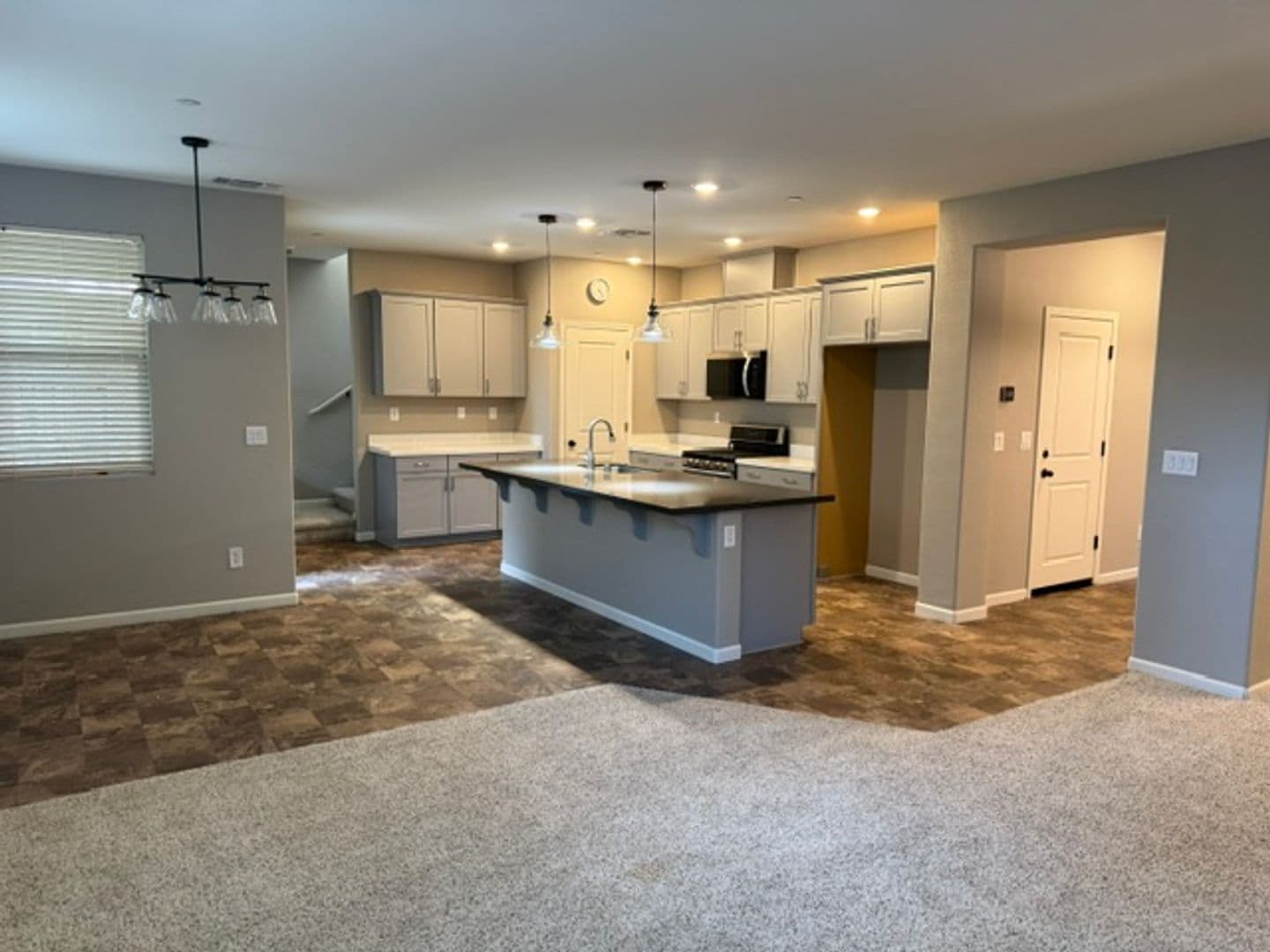 Sacramento House: 5375 Hampton Falls Way