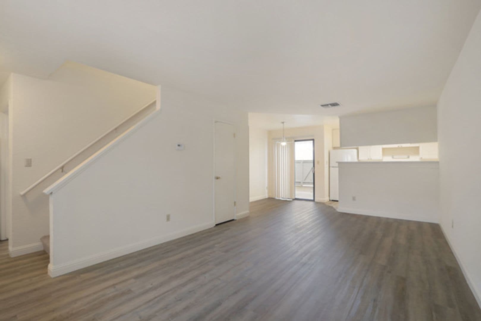 Davis Apartment: 2255 Sycamore Lane