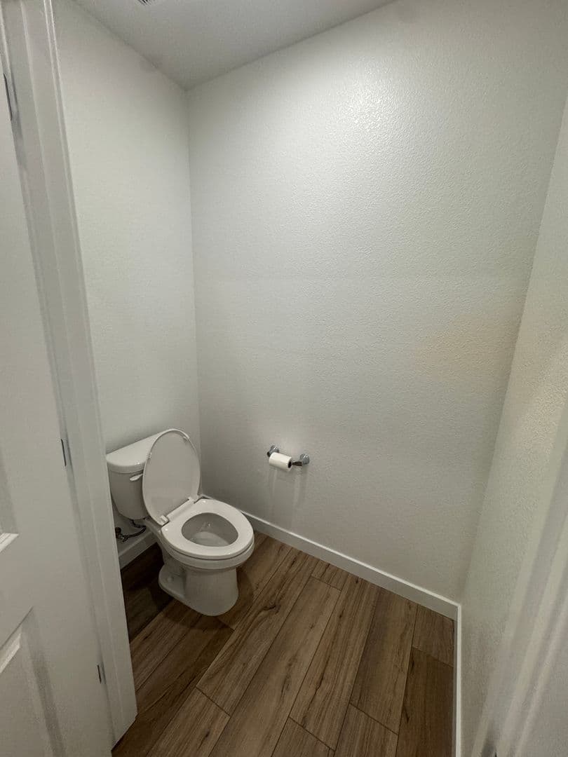 Davis House: 1107 Baylor Terrace