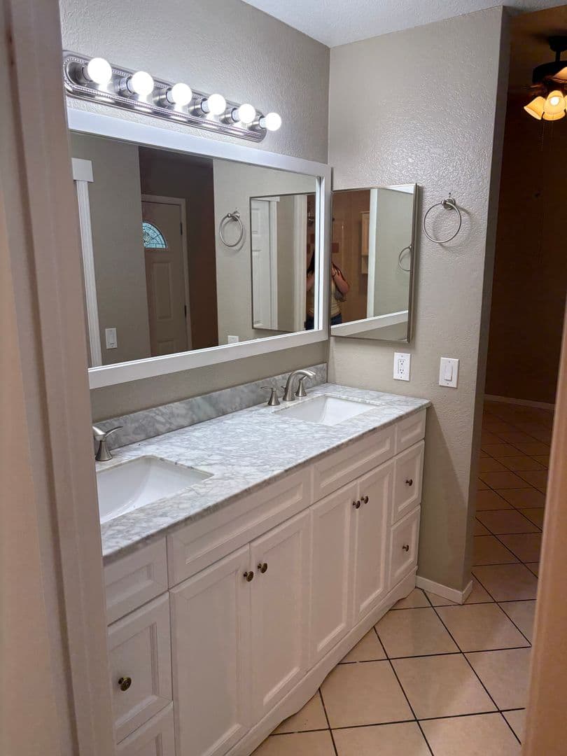 Woodland House: 1304 Tyler Court