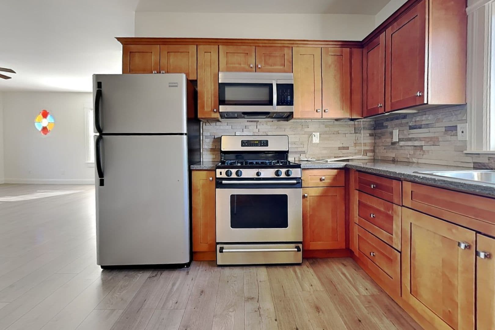 Sacramento Apartment: 3453-3455 J Street