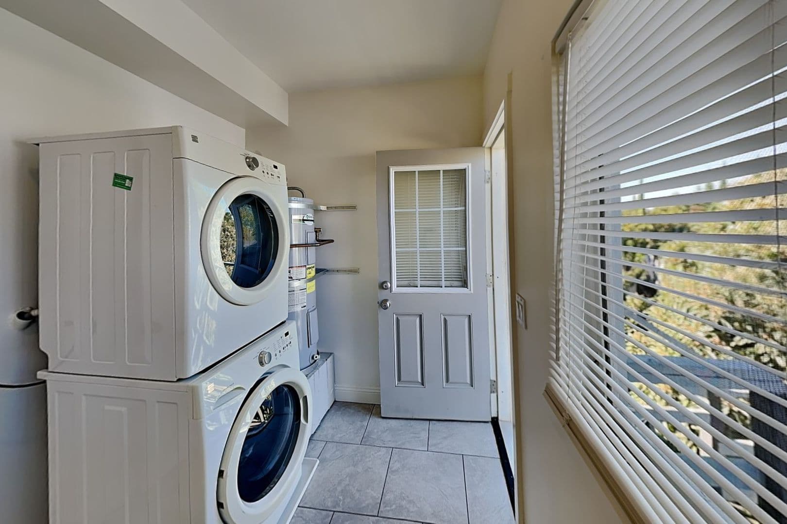Sacramento Apartment: 3453-3455 J Street