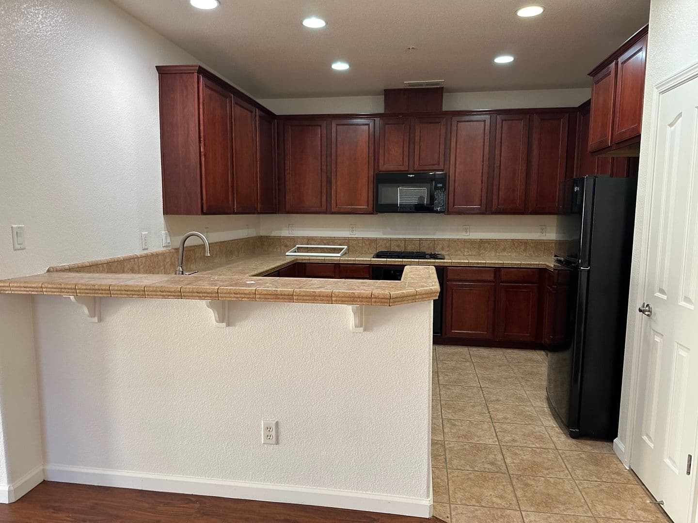 Sacramento Condo: 3301 N Park Dr #3916