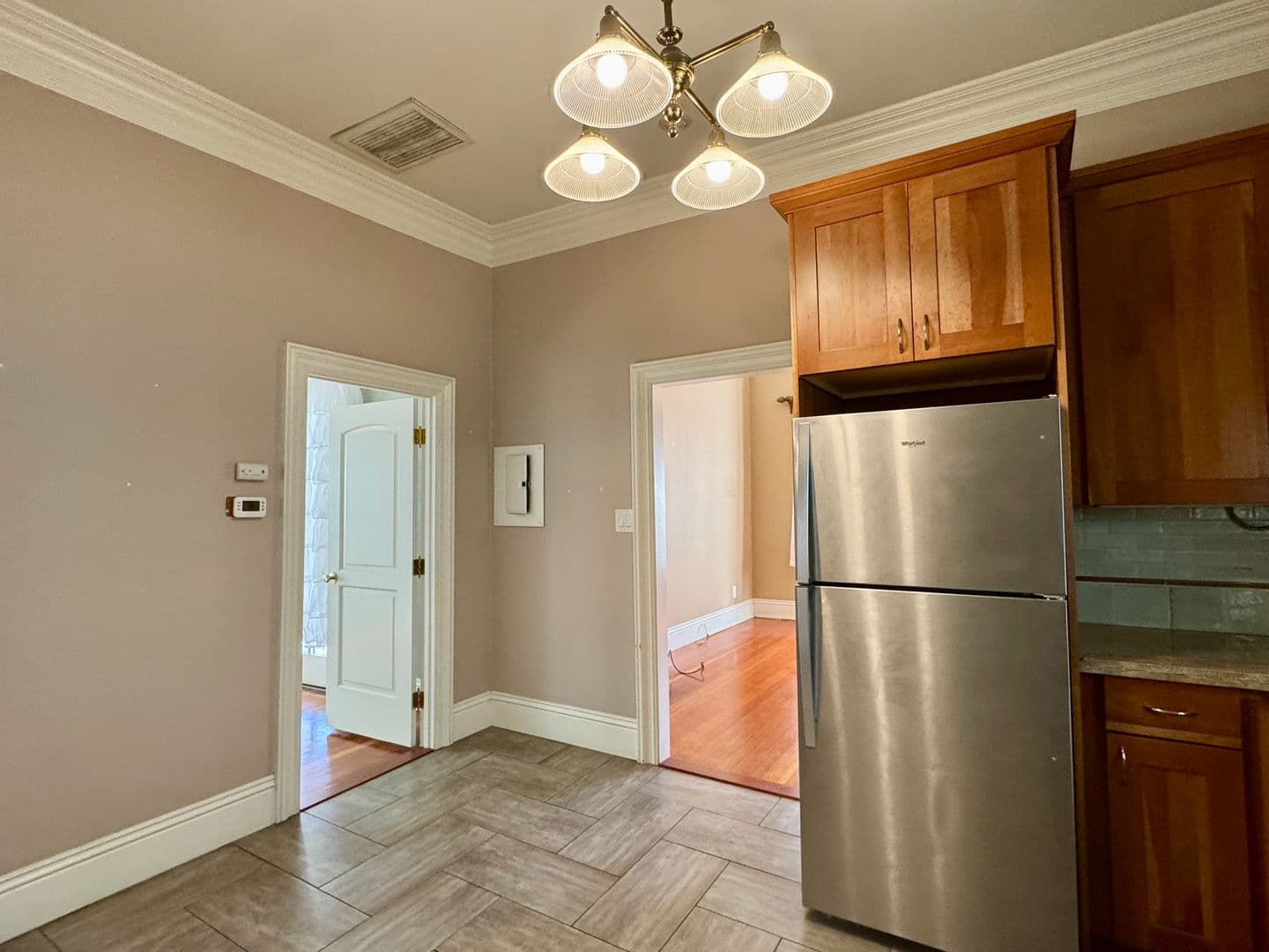 Sacramento Apartment: 519 13th Street