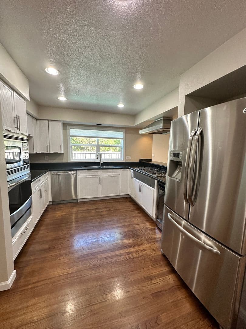 Sacramento House: 3636 Folsom Blvd.