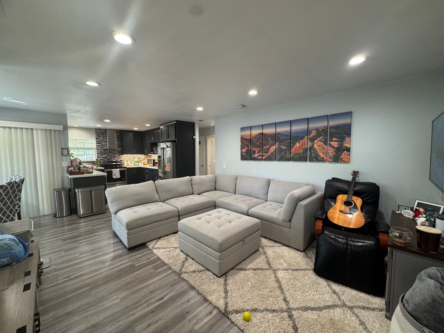 Davis Apartment: 231 3rd Street