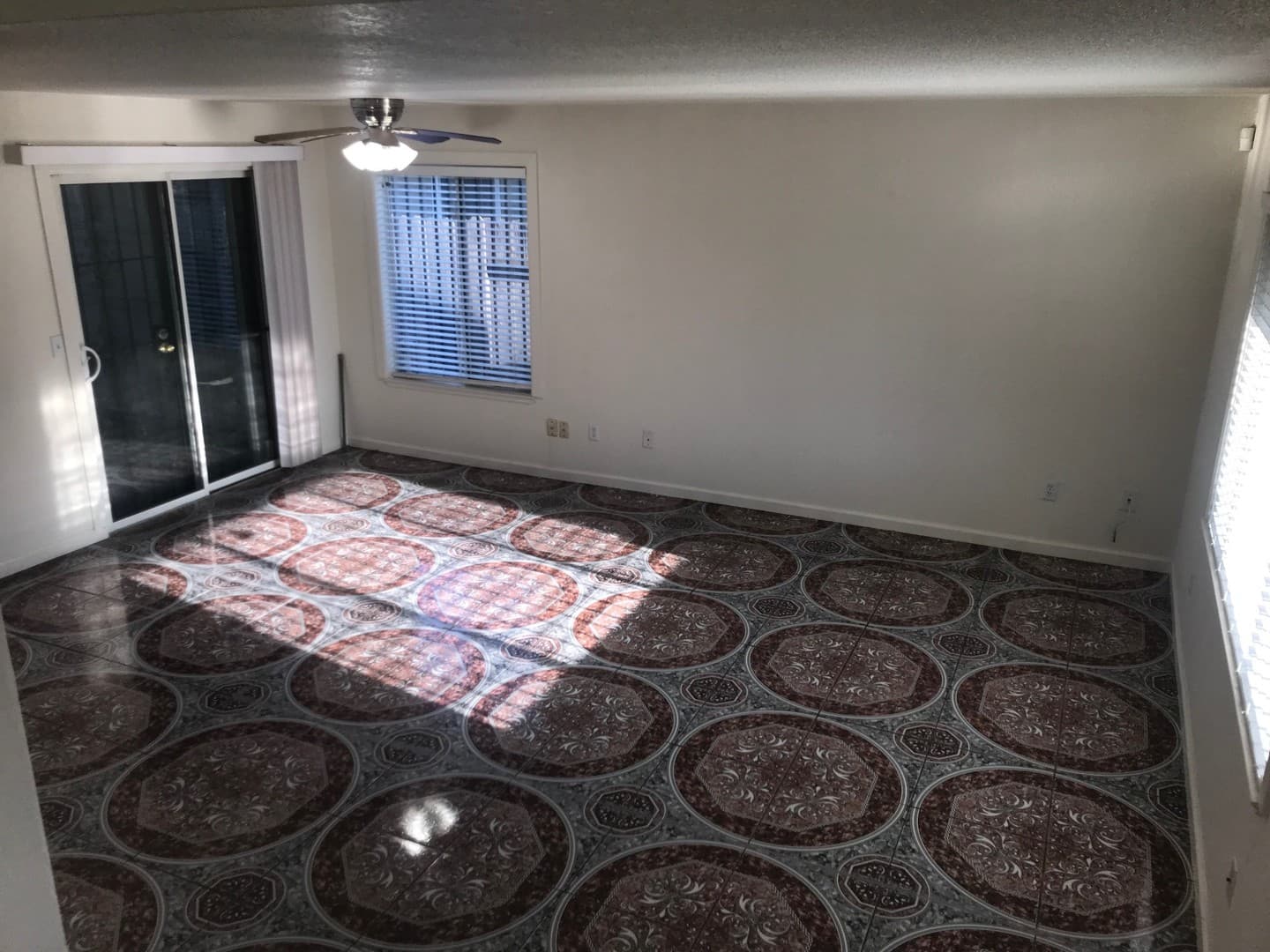 Sacramento House: 7546 24th Street