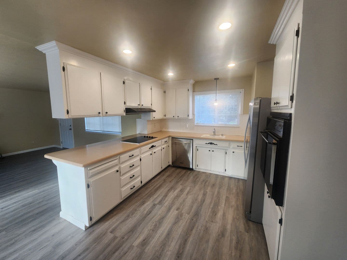 Carmichael House: 5274 Heritage Drive