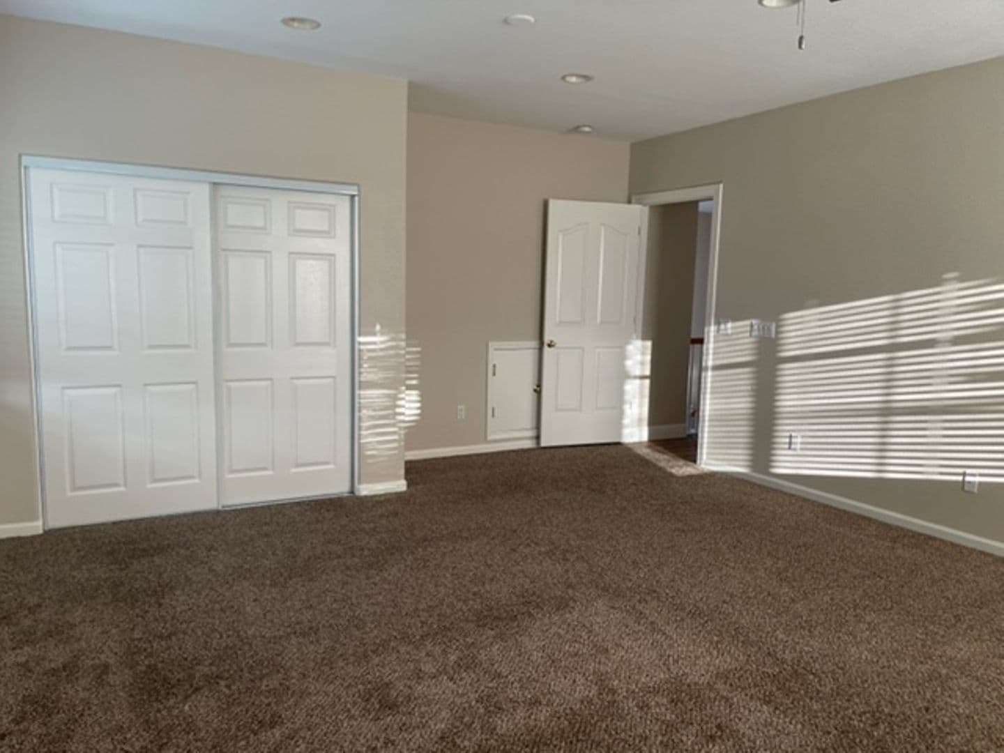 Sacramento House: 3368 Colchester Avenue