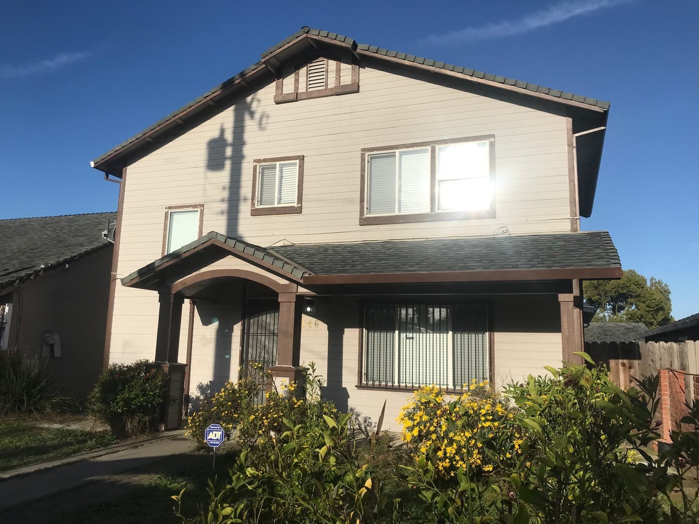 Sacramento House: 7546 24th Street