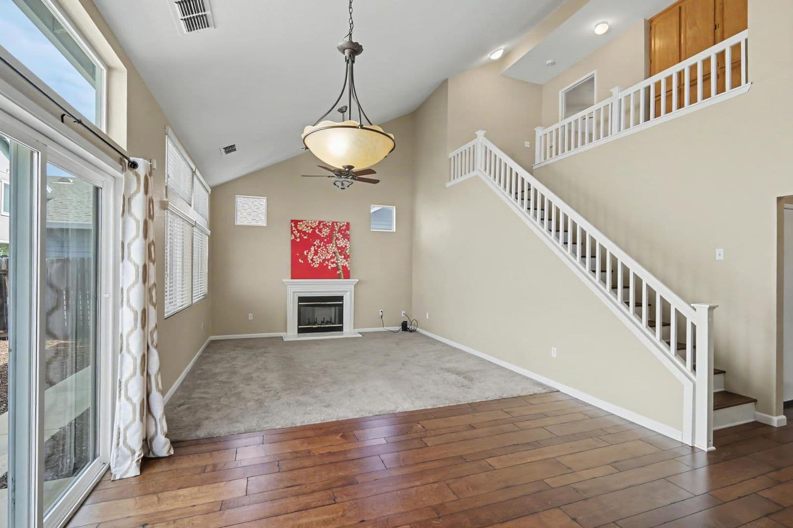 Elk Grove House: 6455 Laguna Mirage Lane