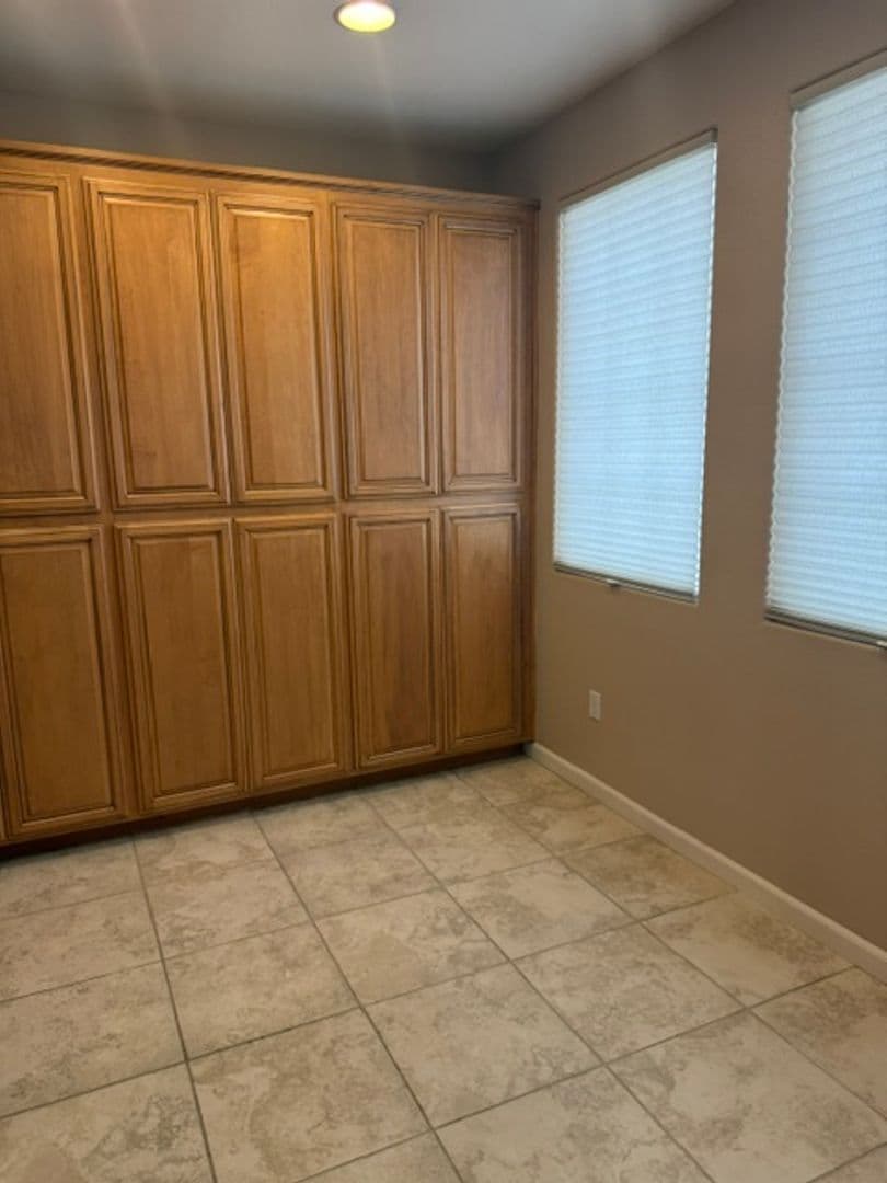 Sacramento House: 3642 Sardinia Island Way