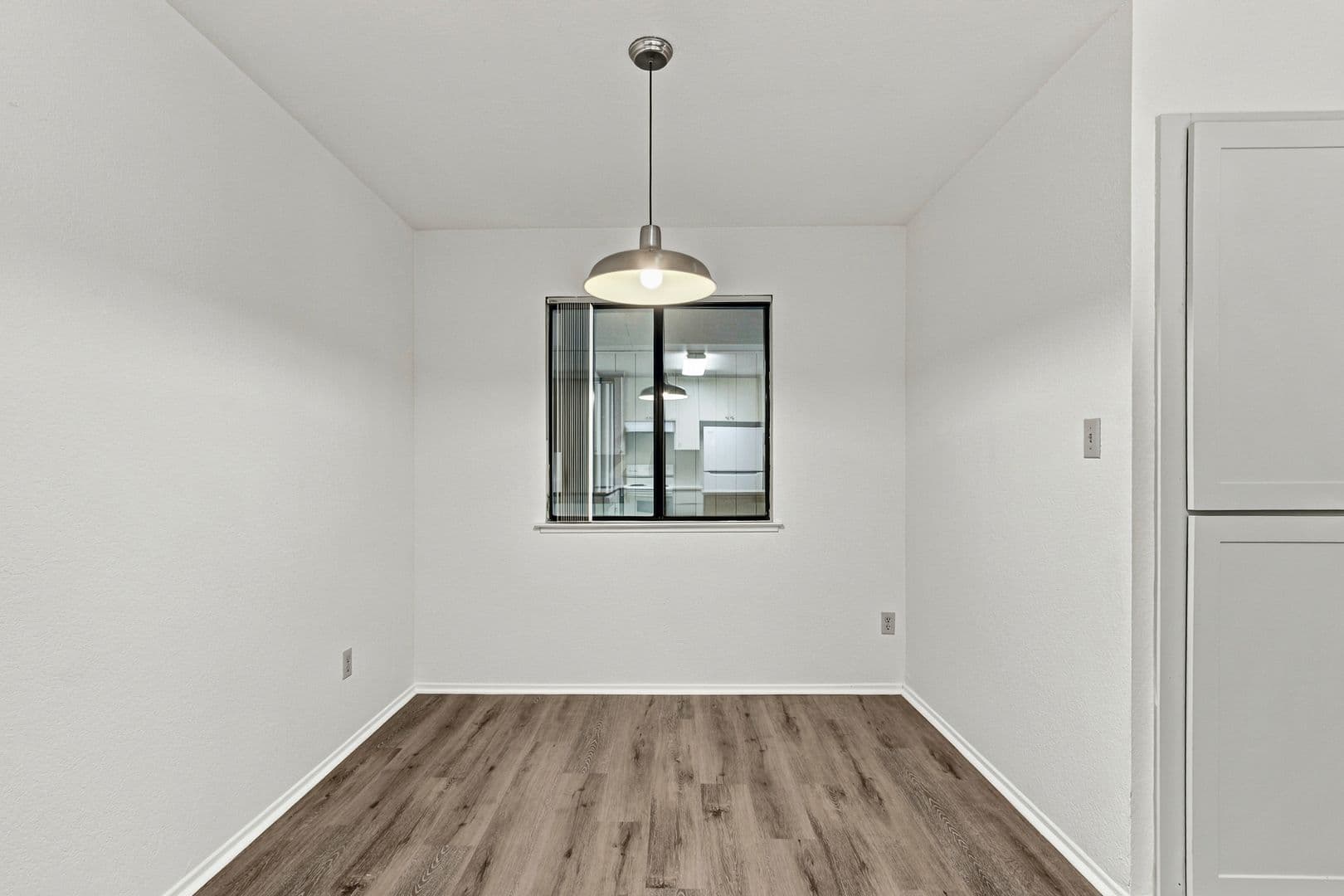 Davis Apartment: 2255 Sycamore Lane