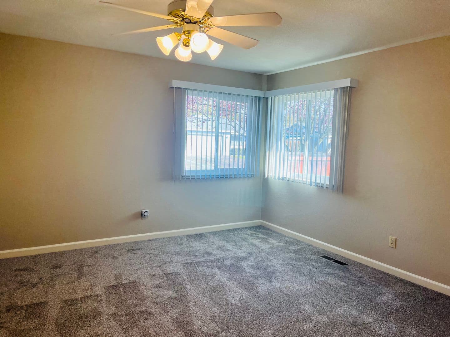 Elk Grove House: 9301 Mazatlan Way