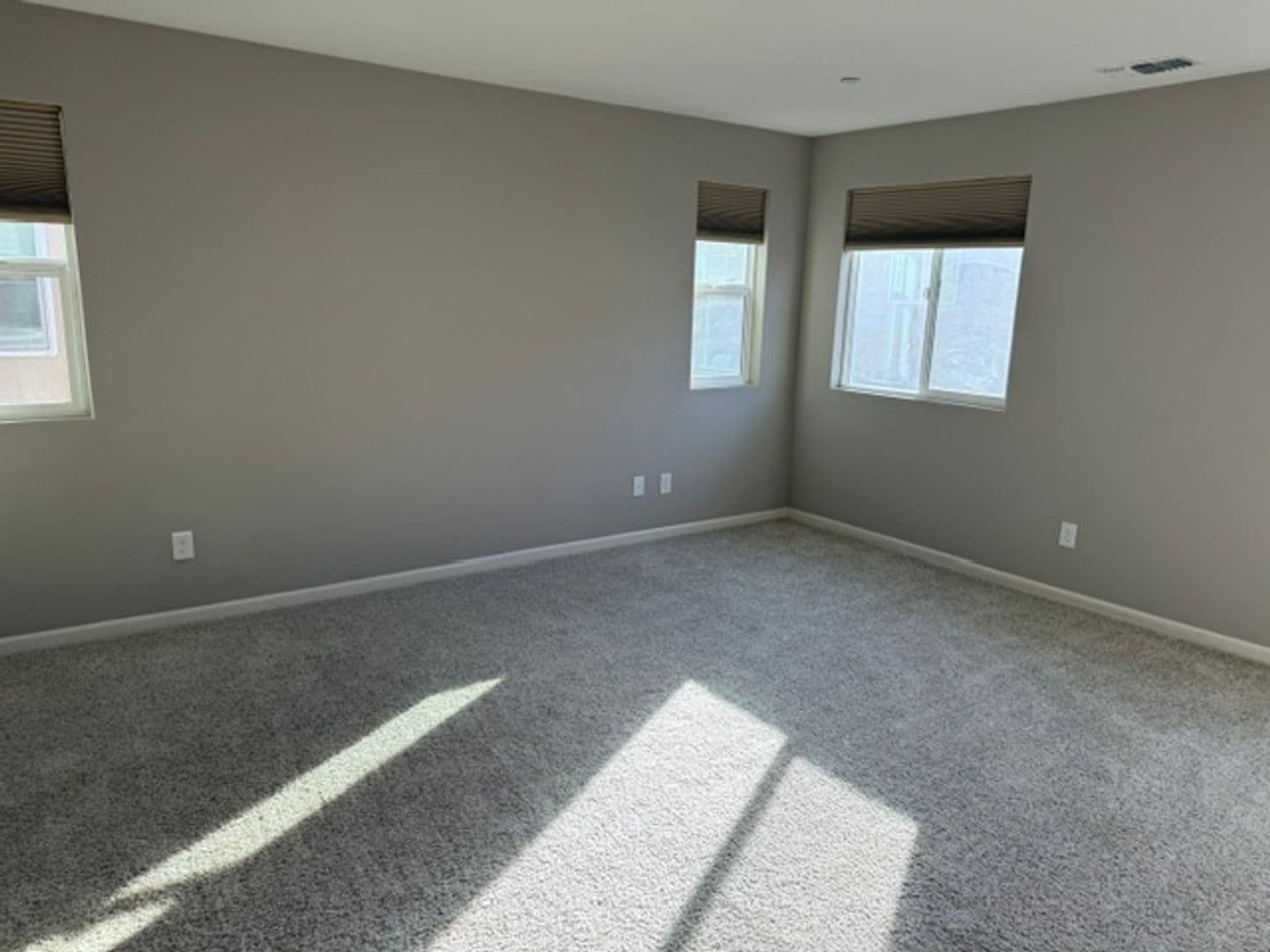 Sacramento House: 5375 Hampton Falls Way