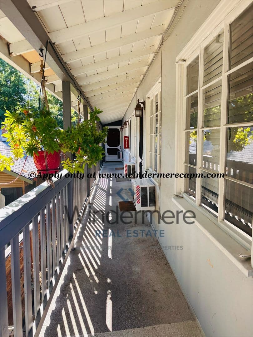 Sacramento Condo: 1417 23rd Street  Unit 4