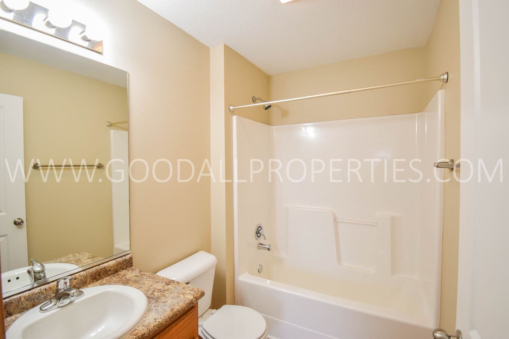 Urbandale Townhome: 4316 153rd Street