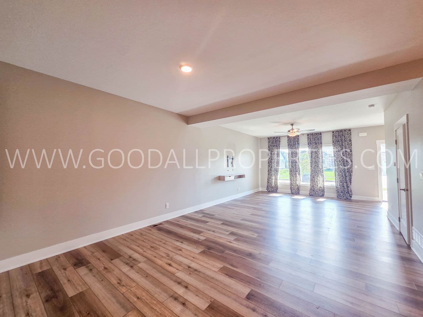 Clive Townhome: 16643 Wilden Dr