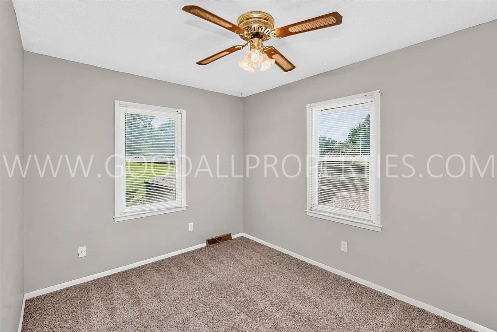 Des Moines House: 509 E Porter Avenue