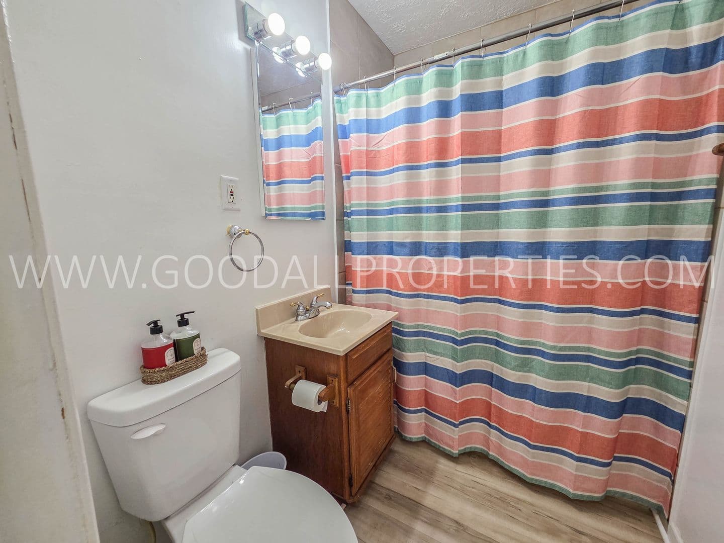 Des Moines House: 3409 SE 8th Street