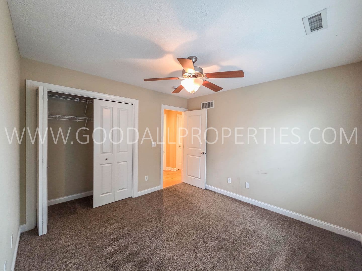 Waukee Townhome: 1990 SE Parkview Crossing Dr